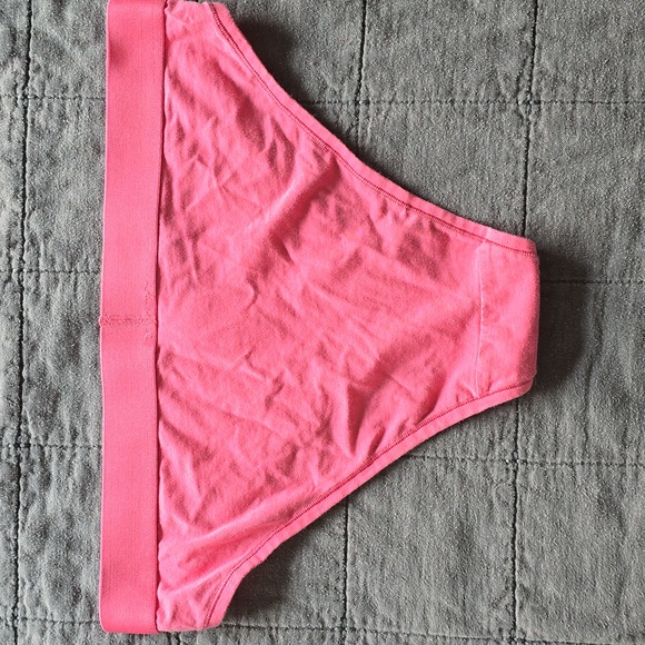 🍑Gymshark Panty🍑 - Picture 5 of 6